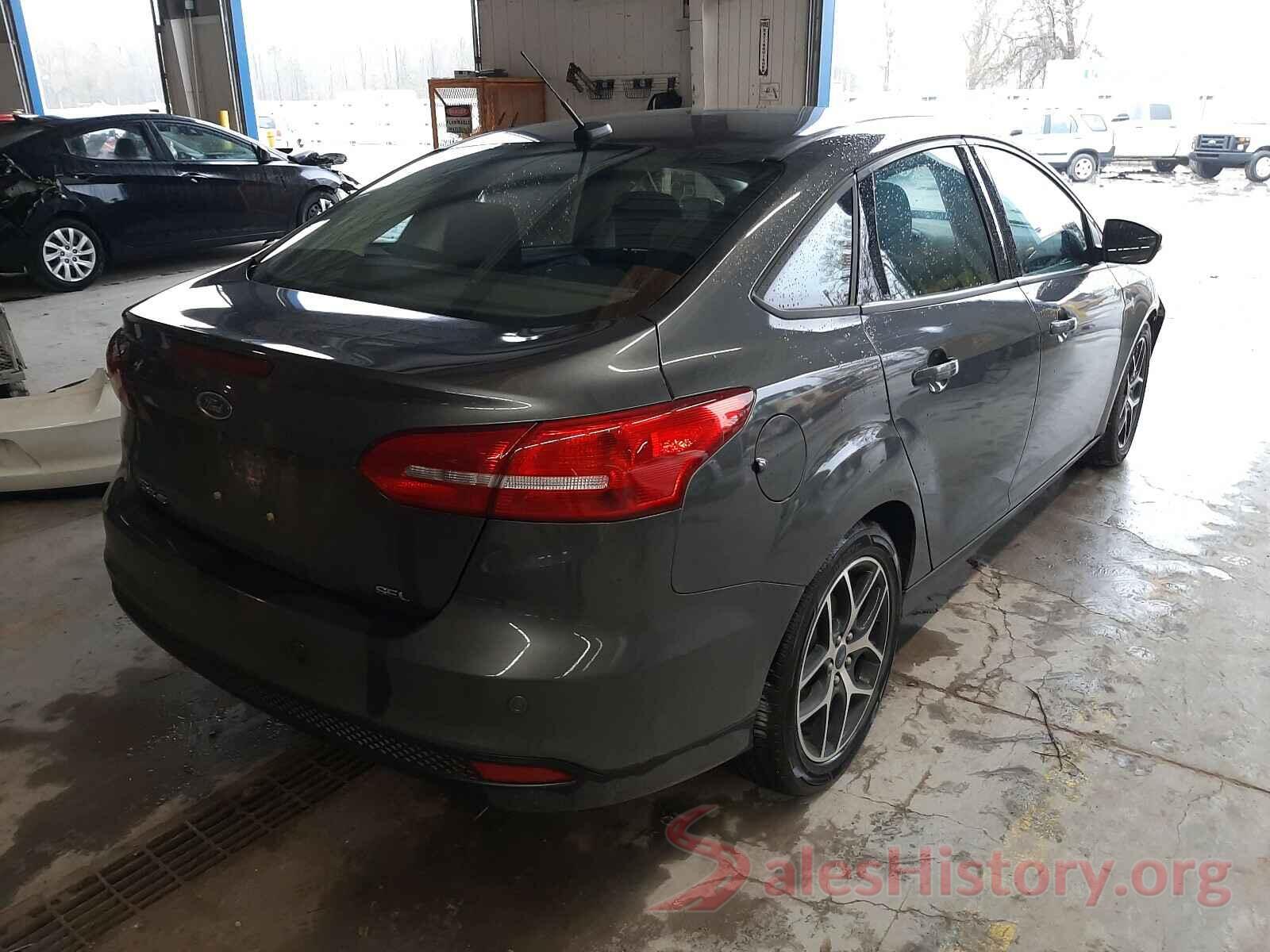 1FADP3H24JL220087 2018 FORD FOCUS