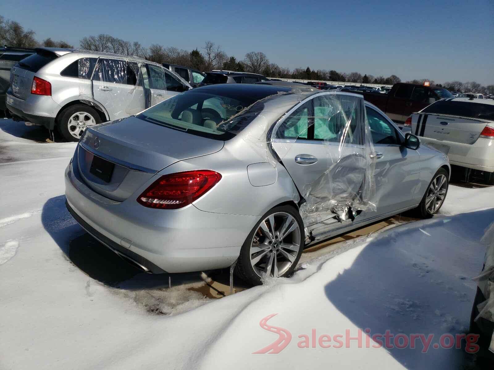 55SWF4JB1JU240899 2018 MERCEDES-BENZ C CLASS