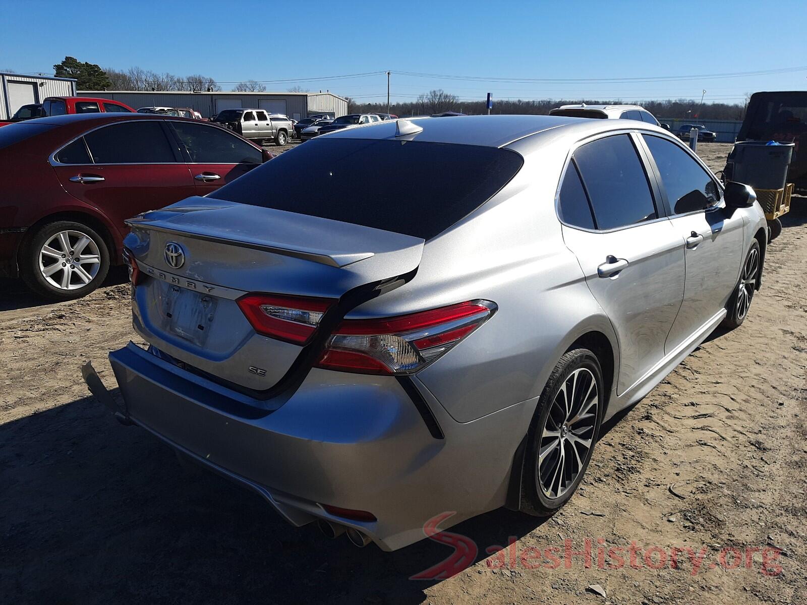 4T1B11HK3KU795277 2019 TOYOTA CAMRY