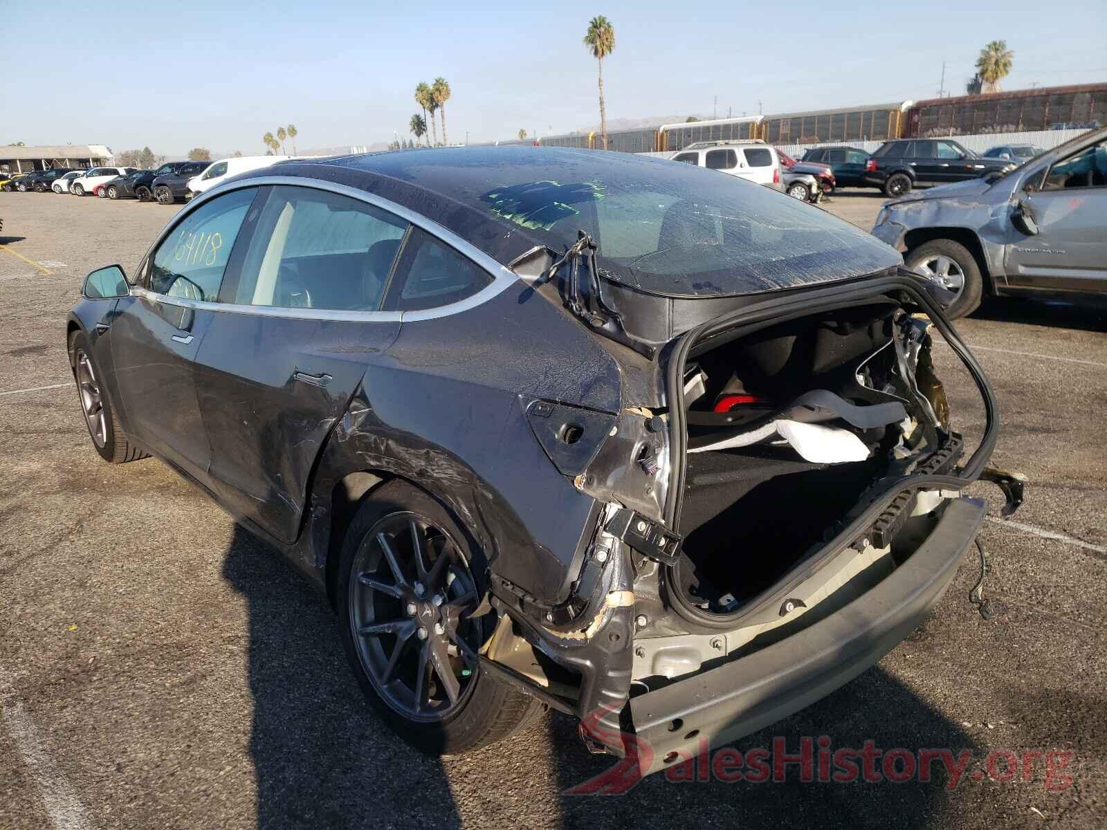 5YJ3E1EA5JF101902 2018 TESLA MODEL 3