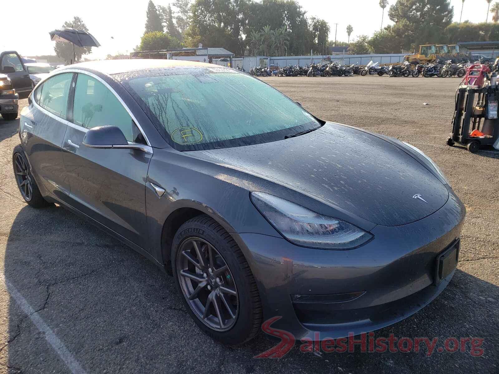 5YJ3E1EA5JF101902 2018 TESLA MODEL 3