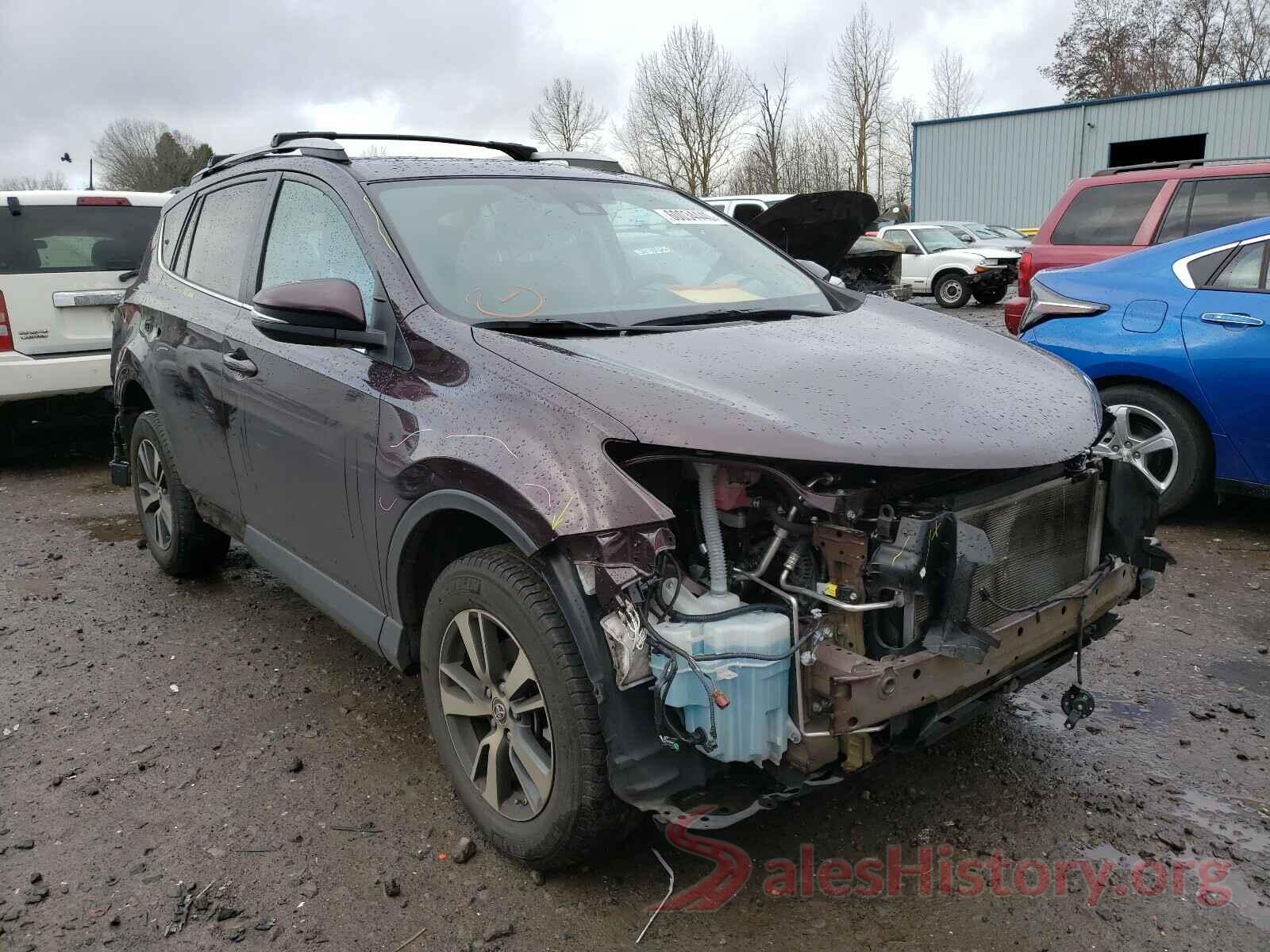 2T3RFREV0HW641557 2017 TOYOTA RAV4