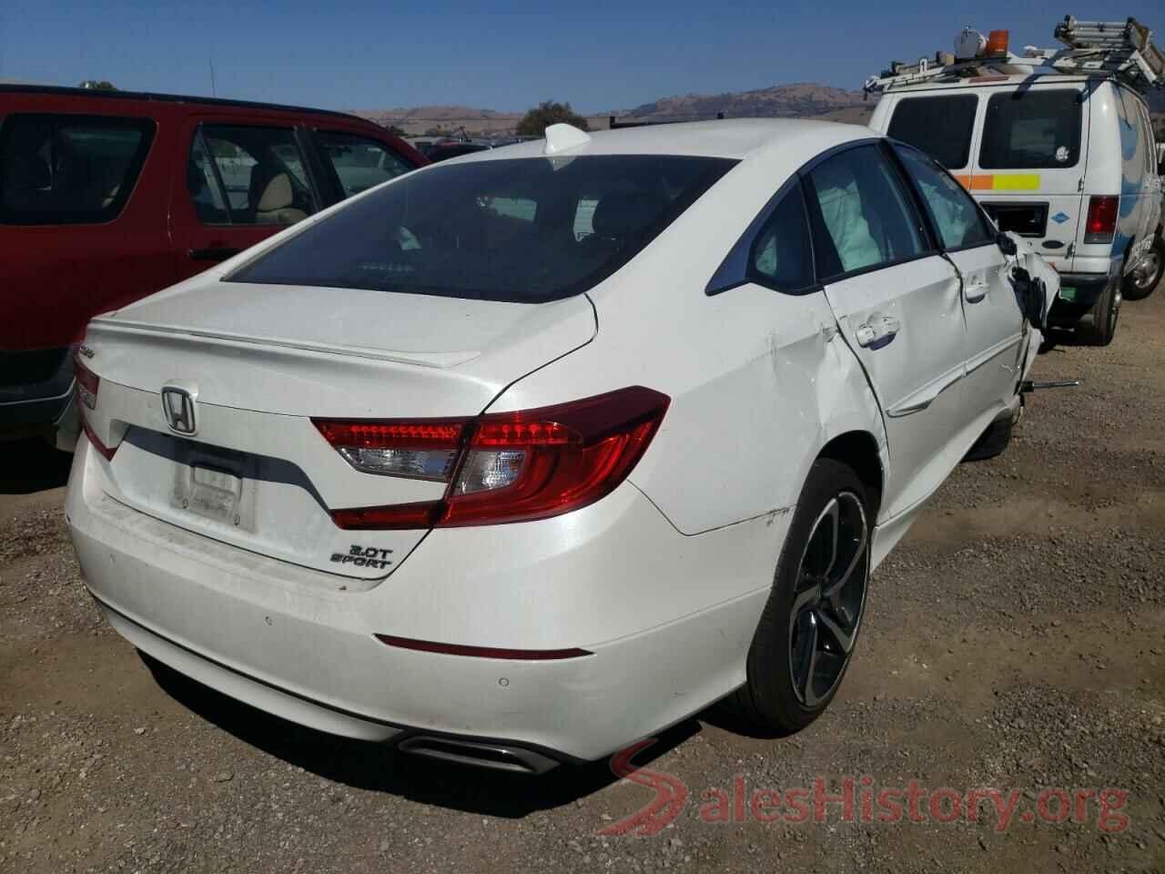 1HGCV2E39JA029894 2018 HONDA ACCORD