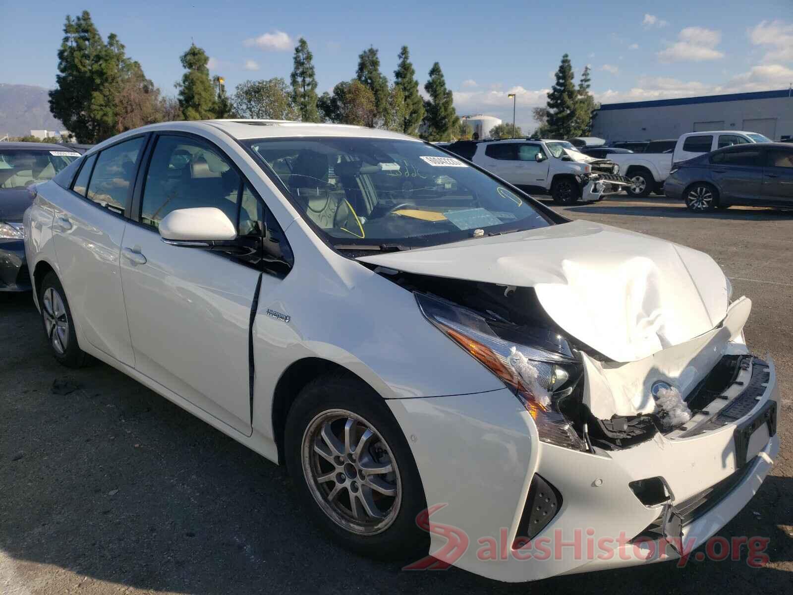 JTDKARFU8J3054781 2018 TOYOTA PRIUS