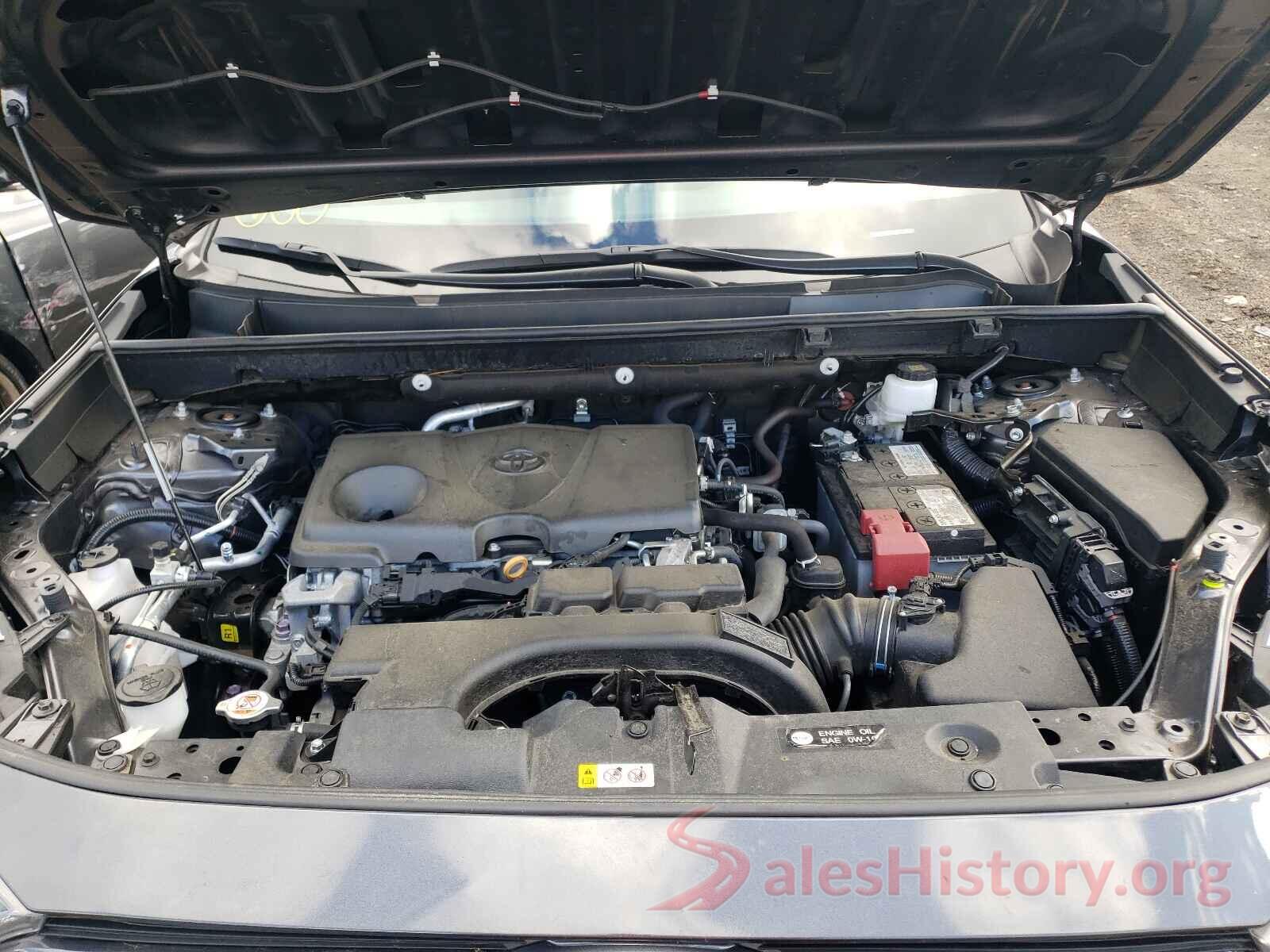 2T3F1RFV1KW044957 2019 TOYOTA RAV4