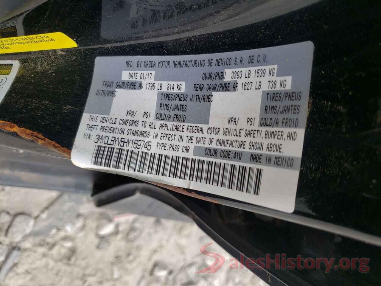 3MYDLBYV5HY169745 2017 TOYOTA YARIS