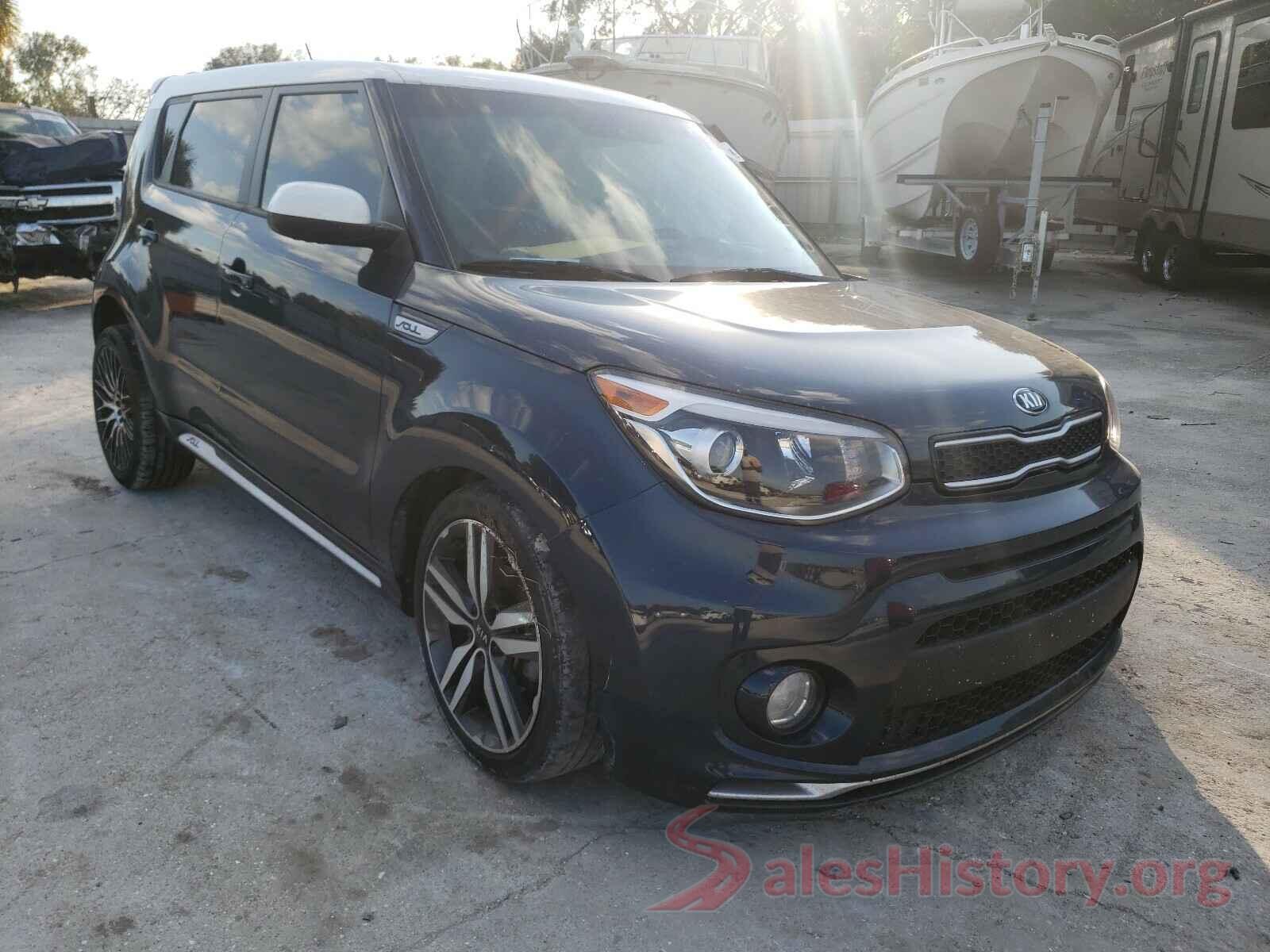 KNDJP3A56J7605810 2018 KIA SOUL