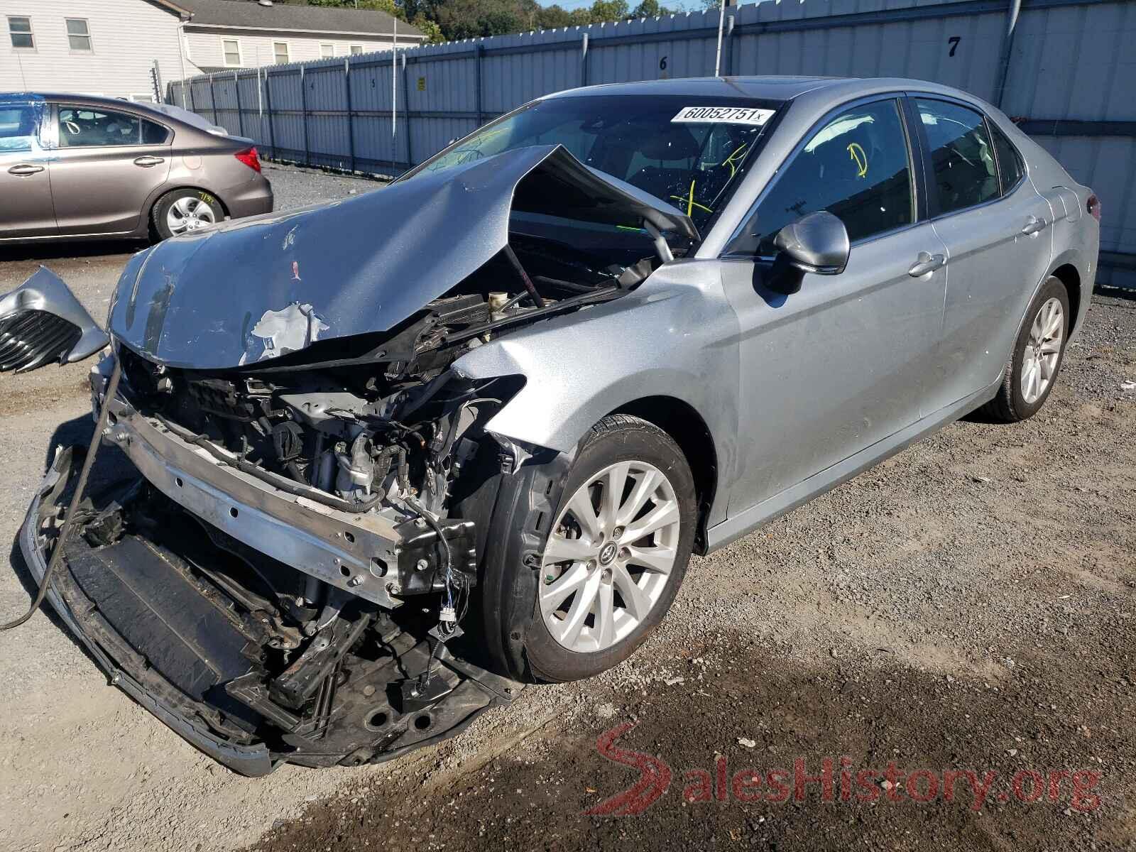 4T1B11HK0JU012592 2018 TOYOTA CAMRY