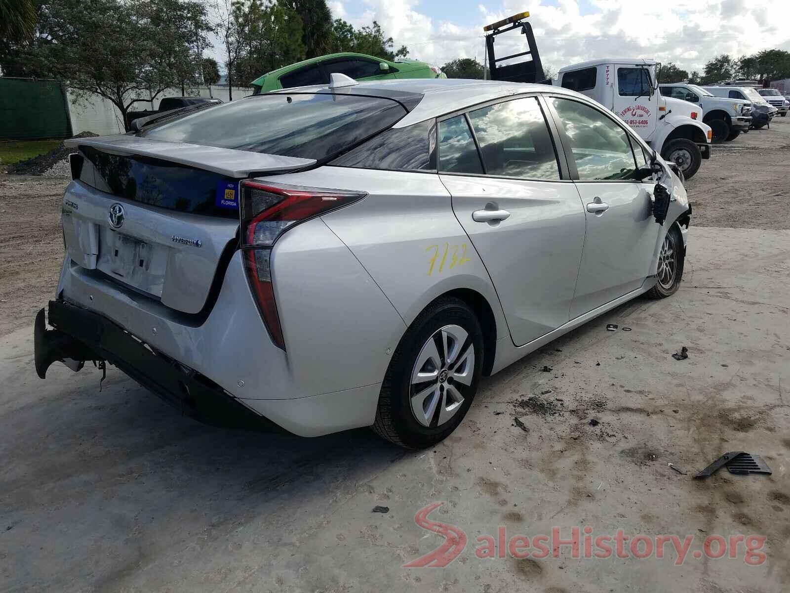 JTDKBRFUXJ3595165 2018 TOYOTA PRIUS