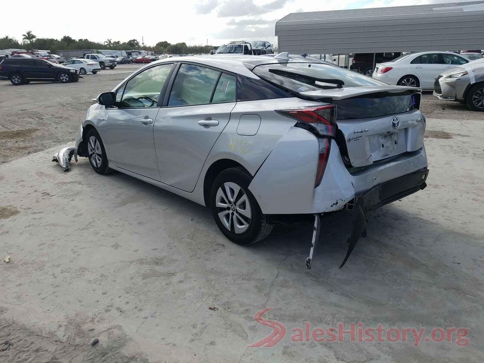 JTDKBRFUXJ3595165 2018 TOYOTA PRIUS