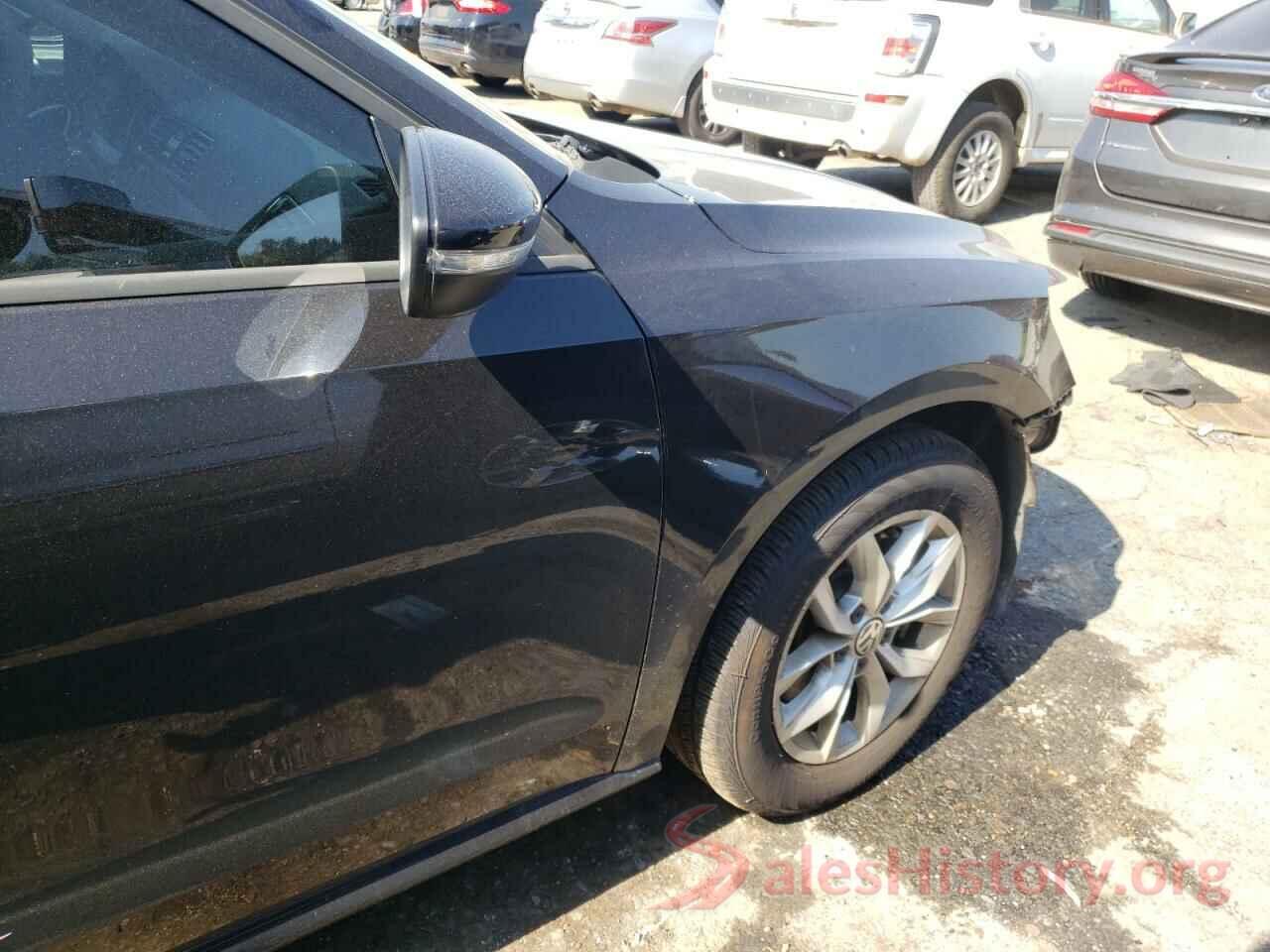 1VWAA7A30JC005229 2018 VOLKSWAGEN PASSAT