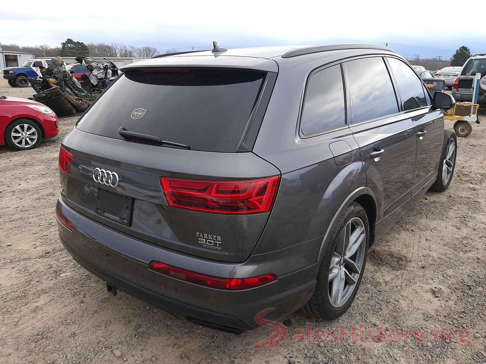 WA1VAAF71JD051198 2018 AUDI Q7