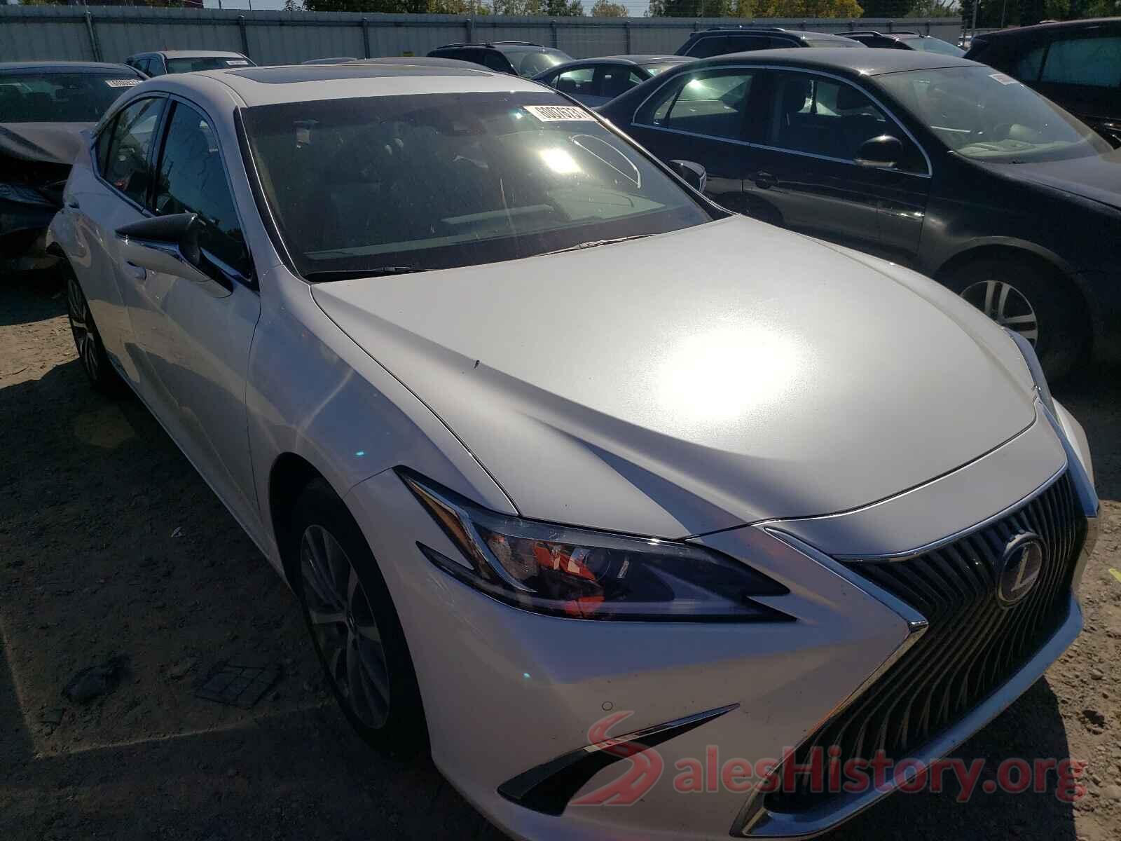 58AD21B1XLU010236 2020 LEXUS ES300