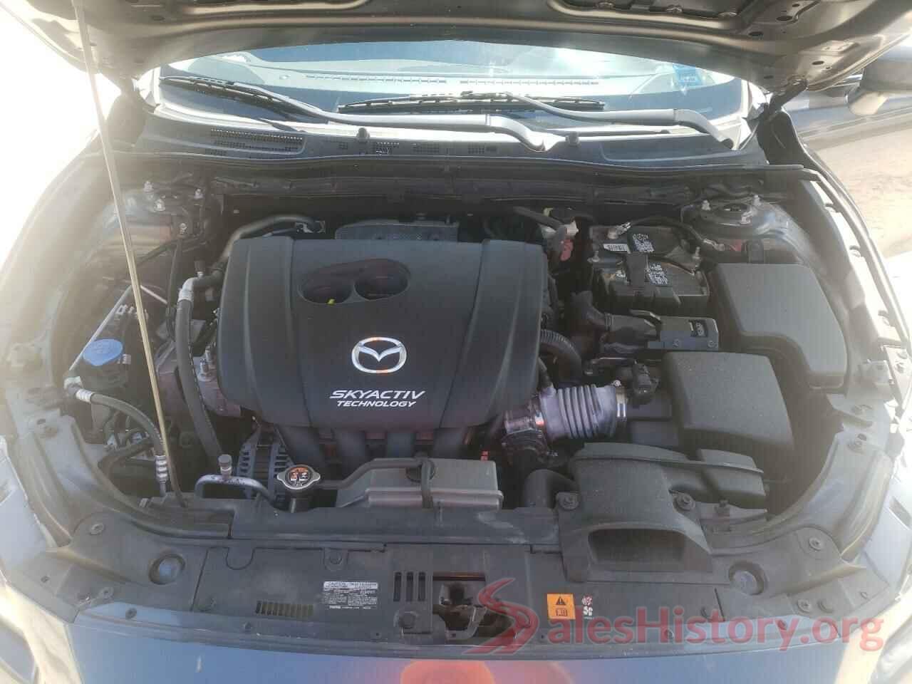 3MZBN1U75JM182703 2018 MAZDA 3