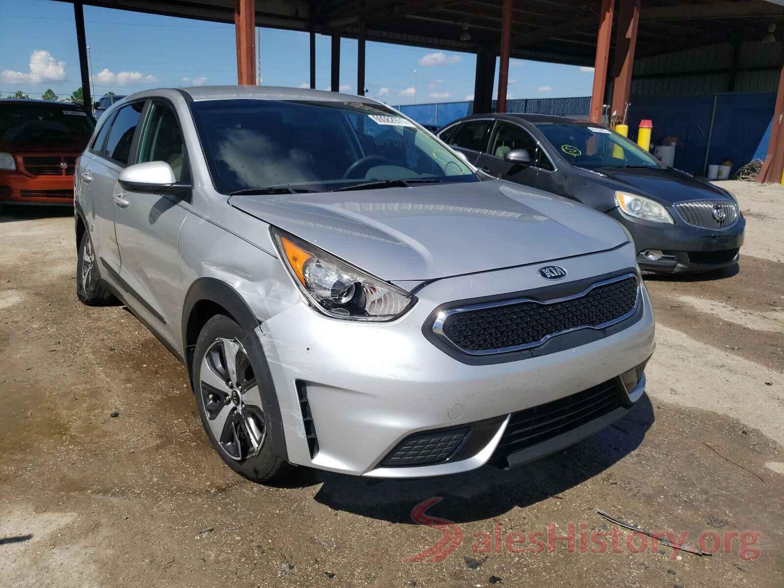 KNDCB3LC5H5047649 2017 KIA NIRO