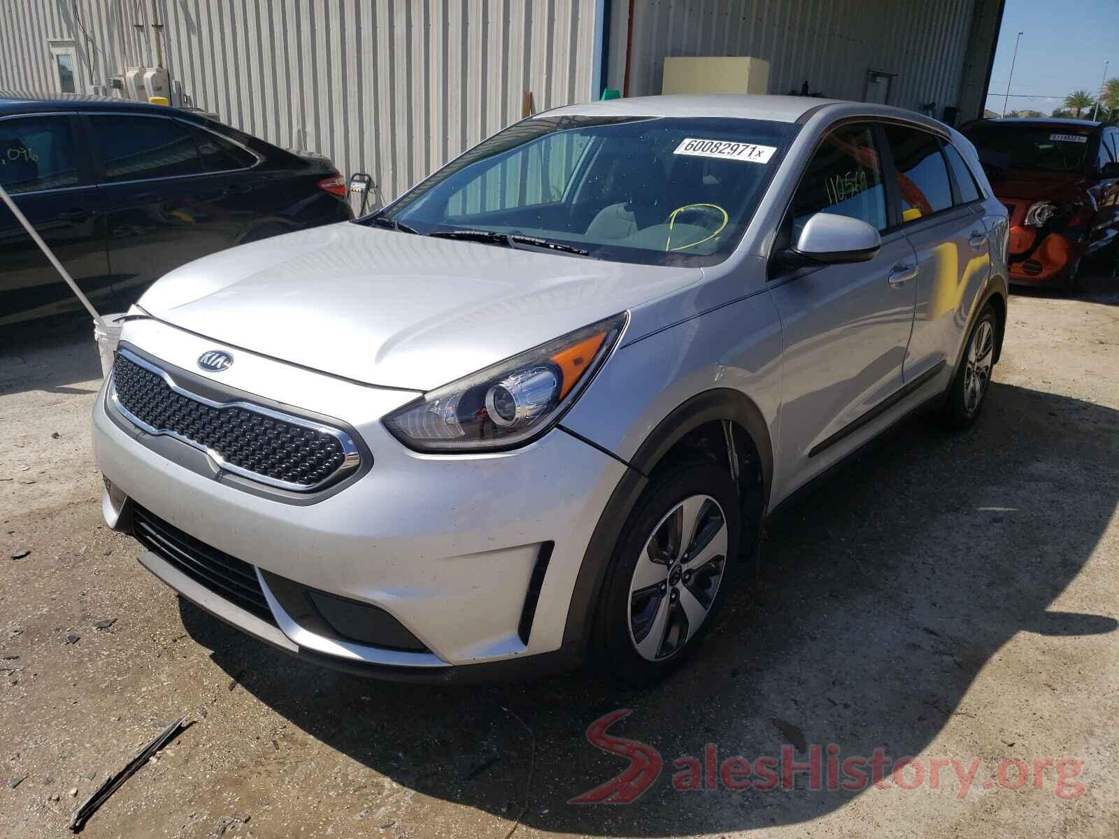 KNDCB3LC5H5047649 2017 KIA NIRO