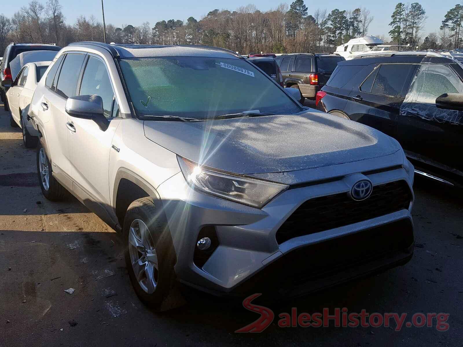 JTMRWRFV7KD501573 2019 TOYOTA RAV4