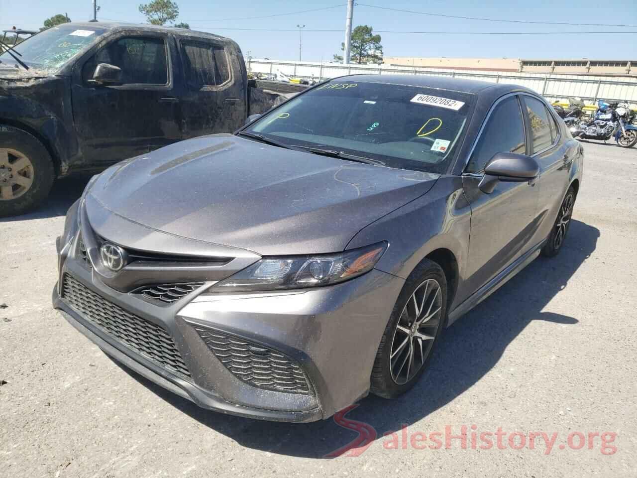 4T1G11AK7MU580956 2021 TOYOTA CAMRY