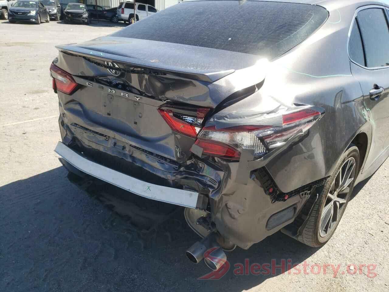 4T1G11AK7MU580956 2021 TOYOTA CAMRY