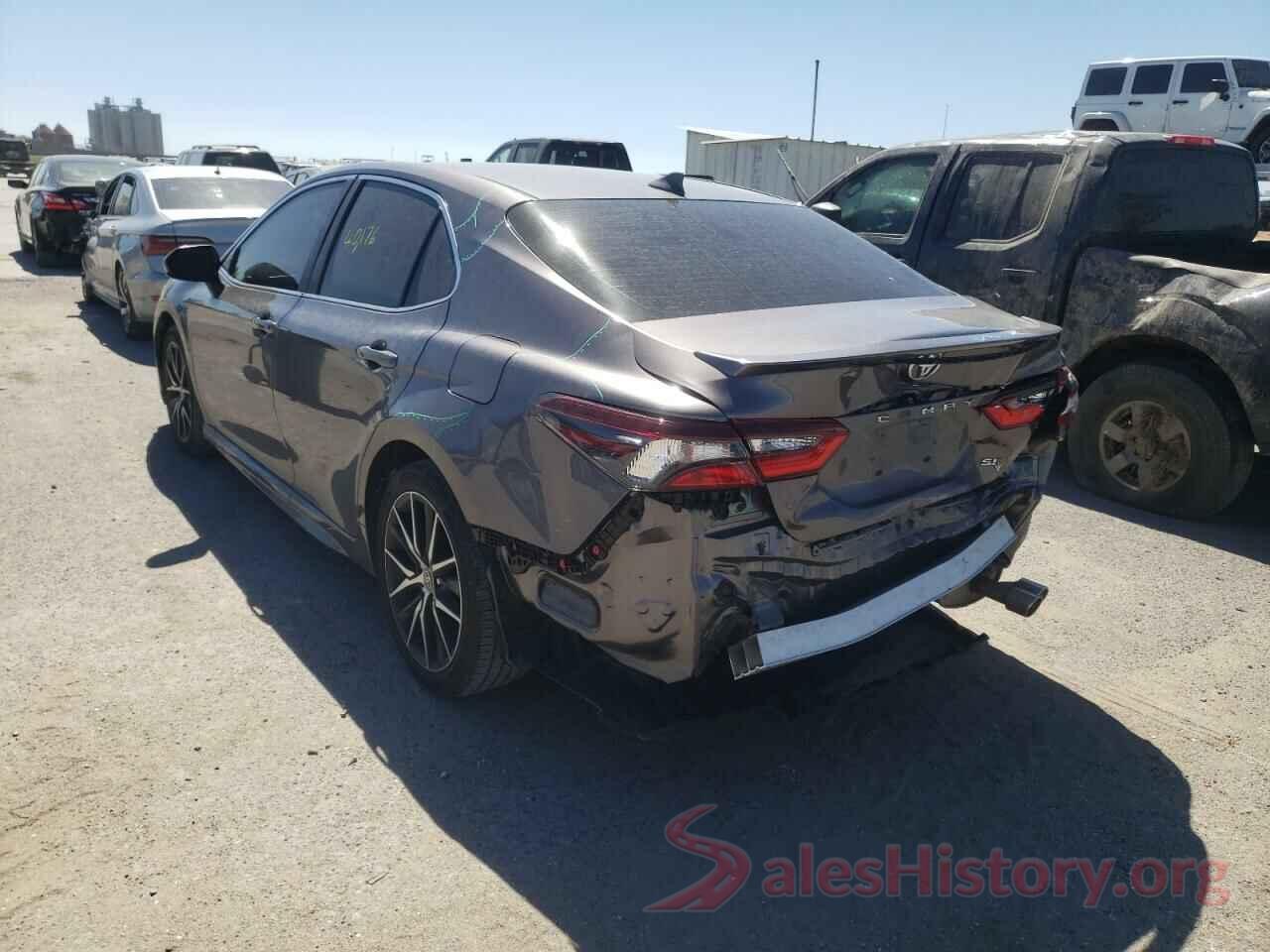 4T1G11AK7MU580956 2021 TOYOTA CAMRY