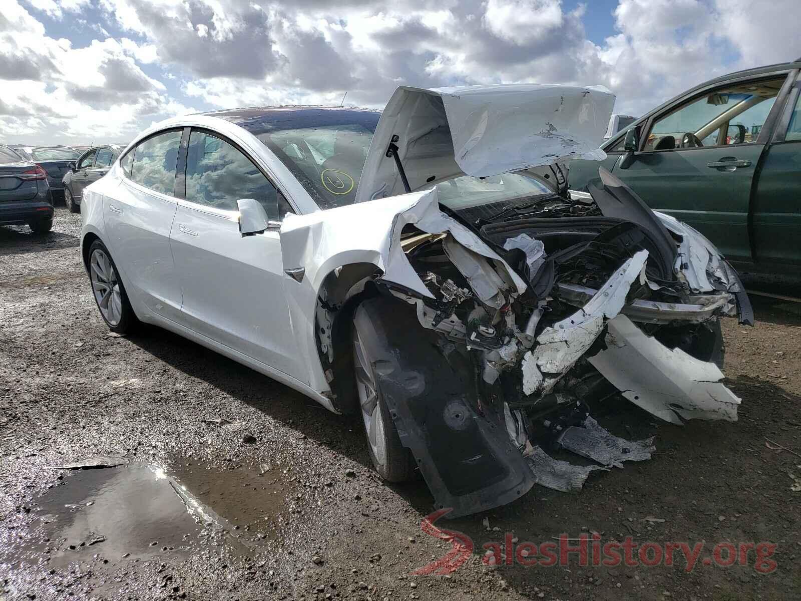 5YJ3E1EB2JF067555 2018 TESLA MODEL 3