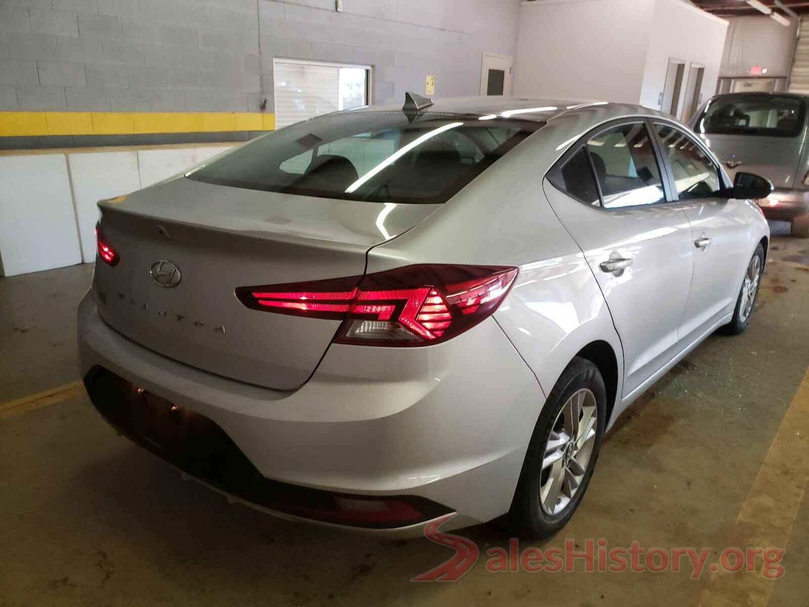 KMHD84LFXKU759098 2019 HYUNDAI ELANTRA