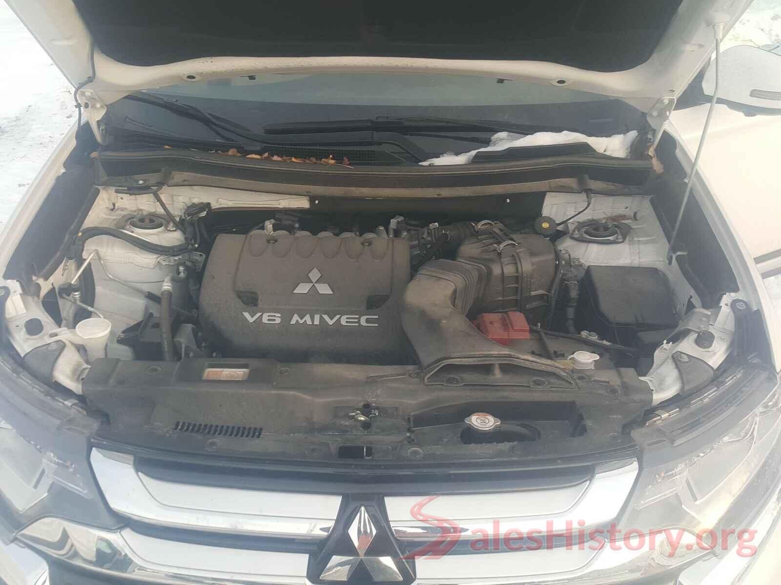 JA4JZ4AX0JZ022052 2018 MITSUBISHI OUTLANDER