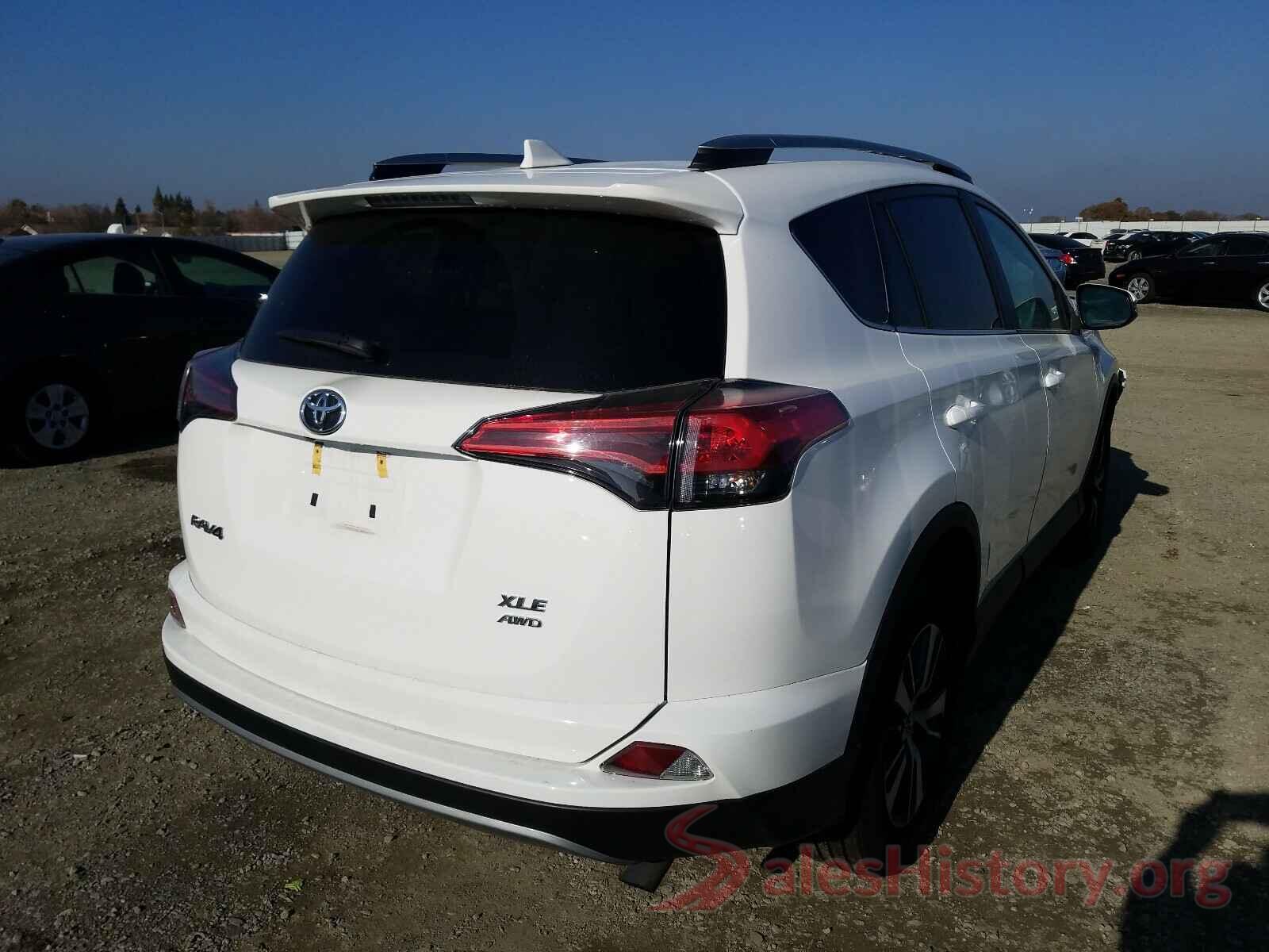 2T3RFREV9JW845652 2018 TOYOTA RAV4