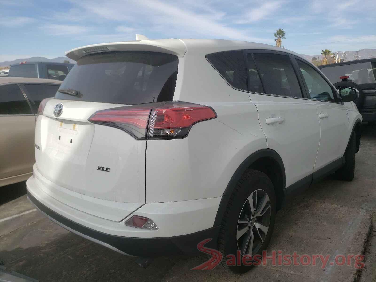 2T3WFREV6JW480737 2018 TOYOTA RAV4