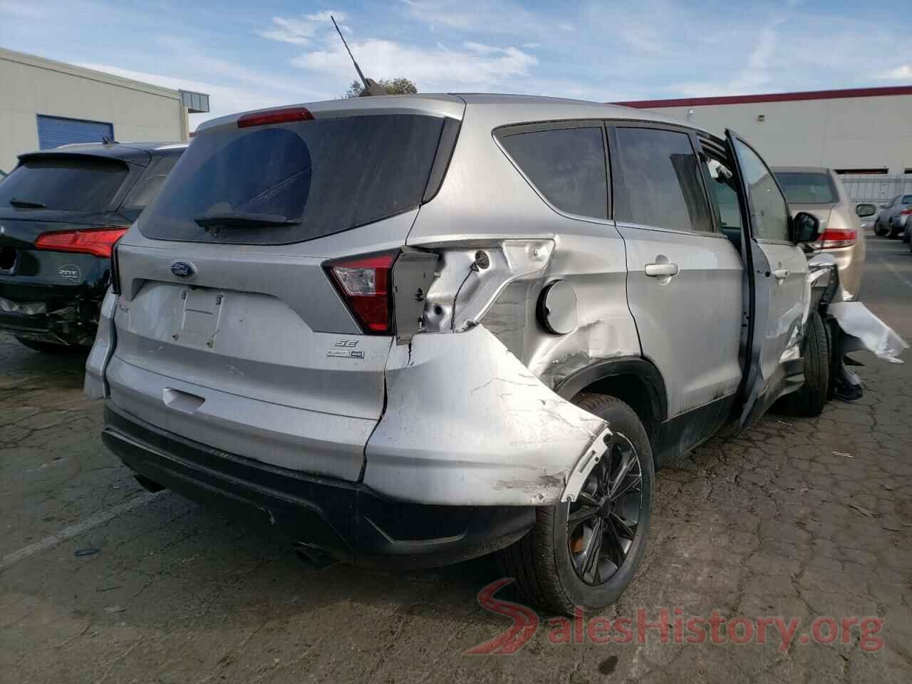 1FMCU9GD2KUB10425 2019 FORD ESCAPE