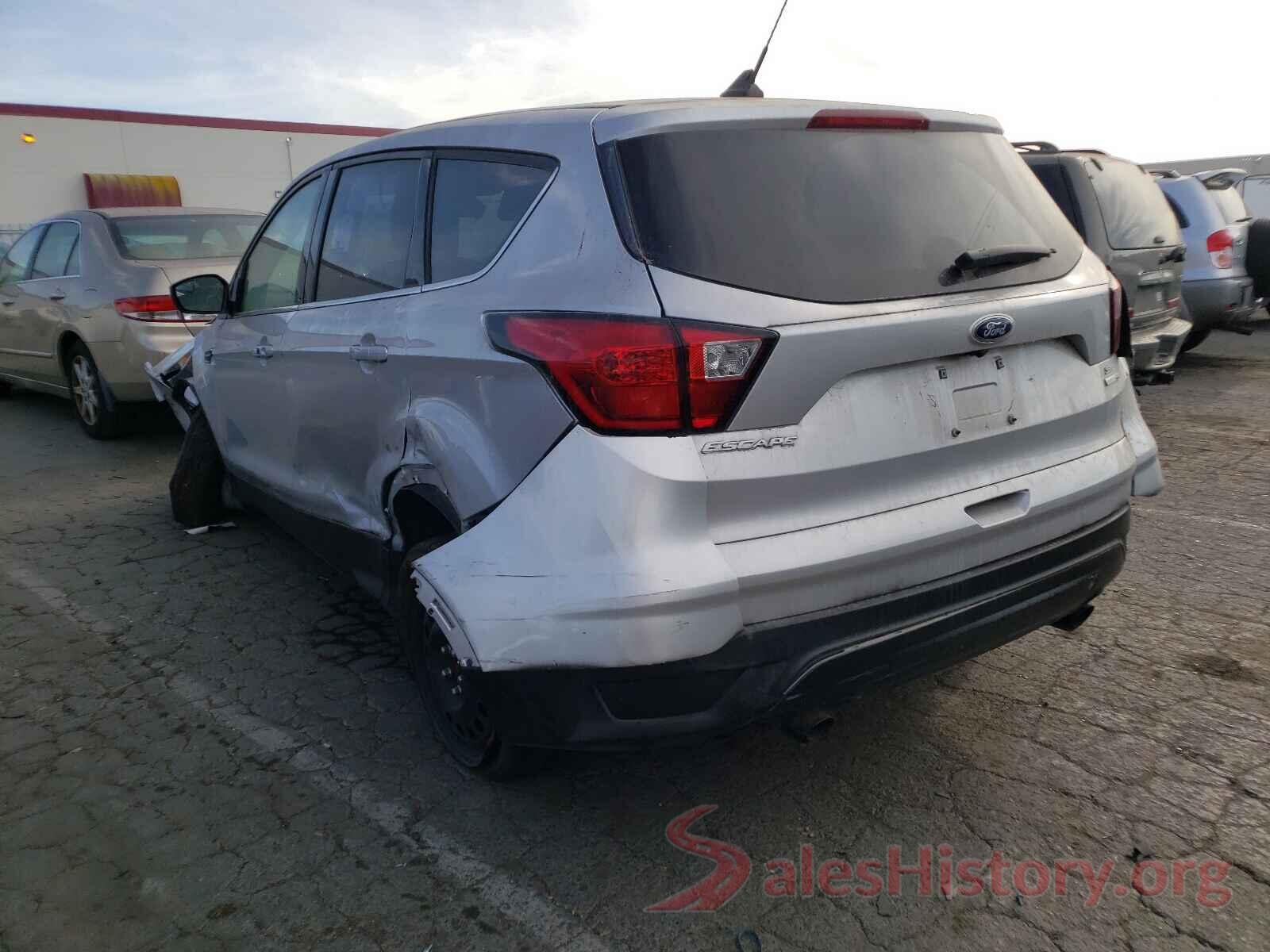 1FMCU9GD2KUB10425 2019 FORD ESCAPE