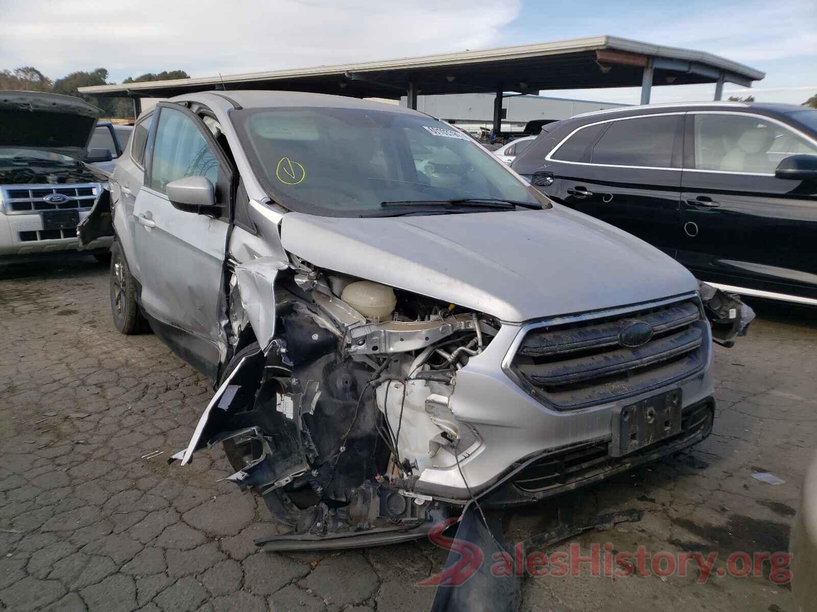 1FMCU9GD2KUB10425 2019 FORD ESCAPE