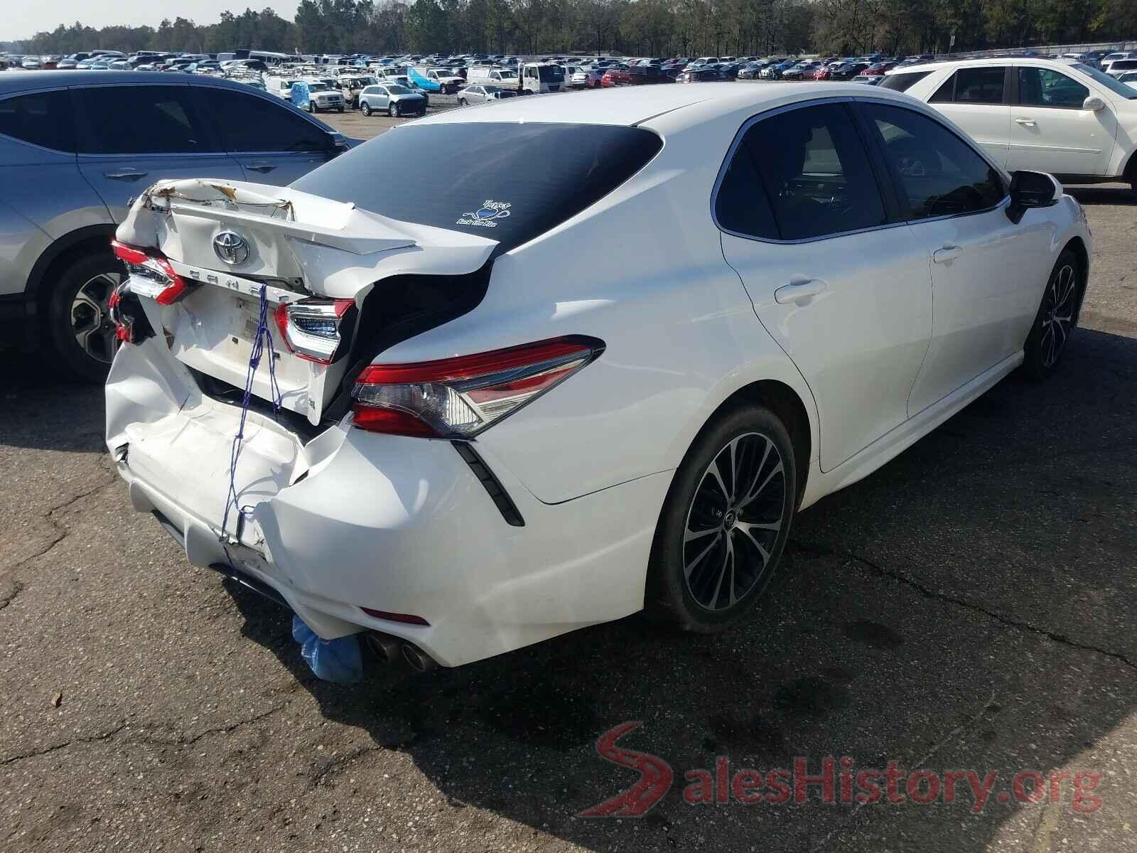 JTNB11HKXJ3006353 2018 TOYOTA CAMRY