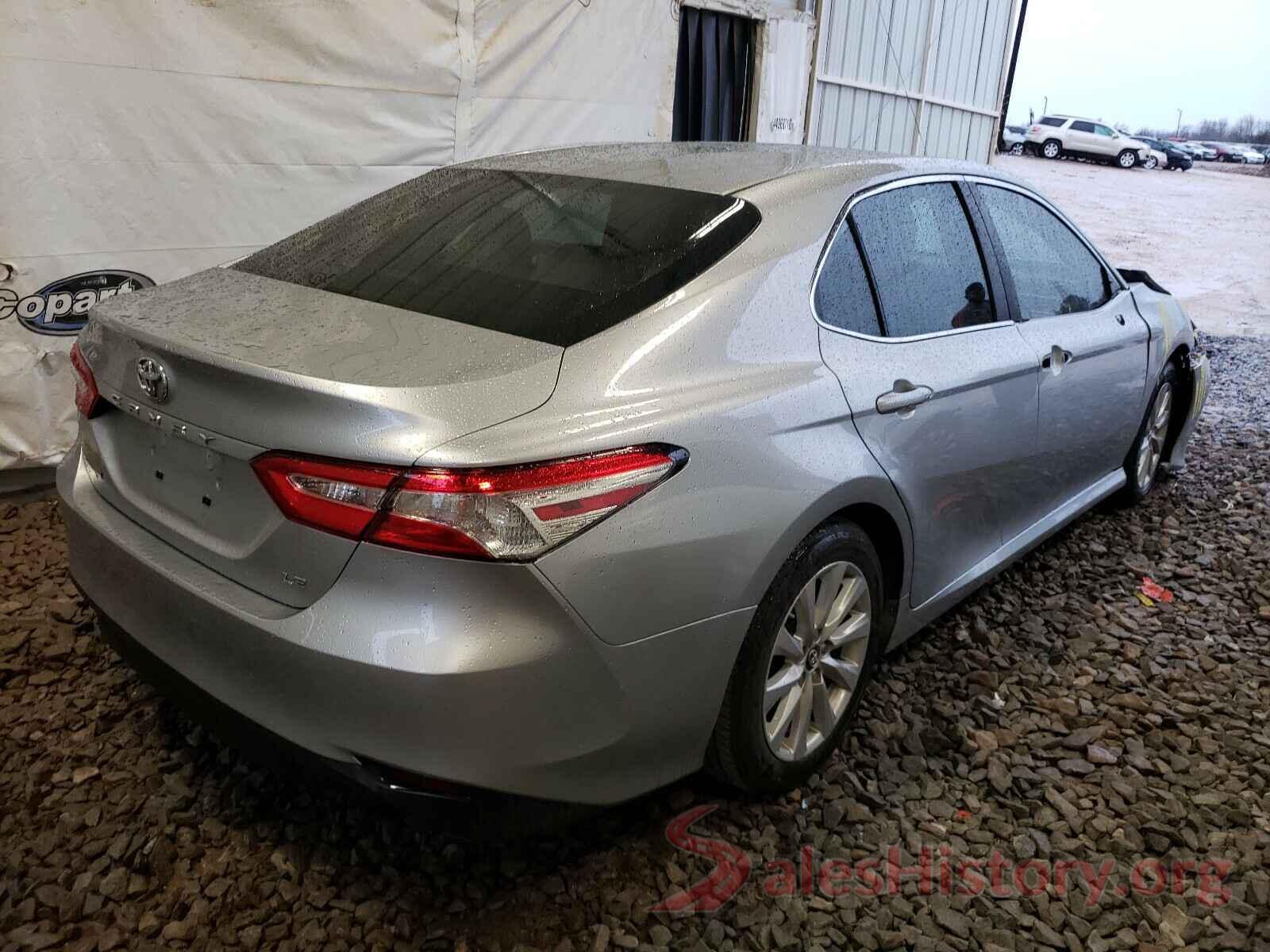 4T1B11HK8JU543507 2018 TOYOTA CAMRY