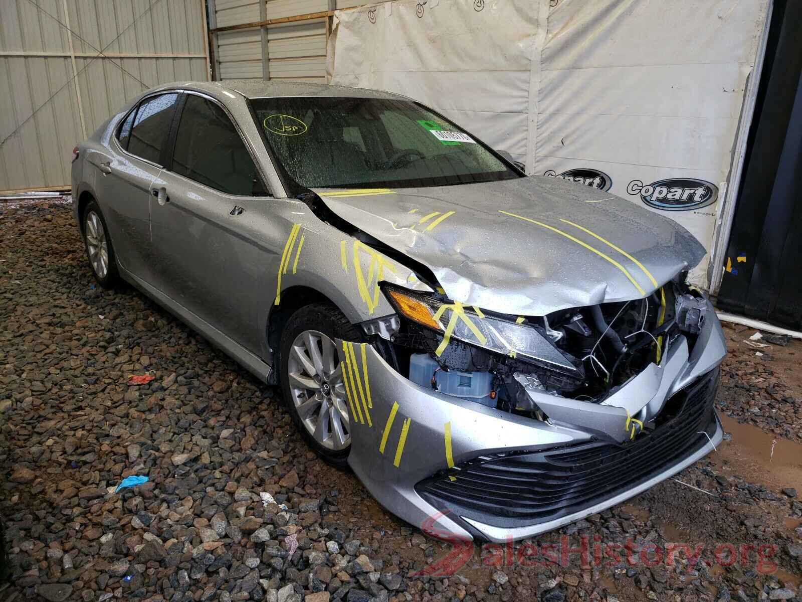 4T1B11HK8JU543507 2018 TOYOTA CAMRY