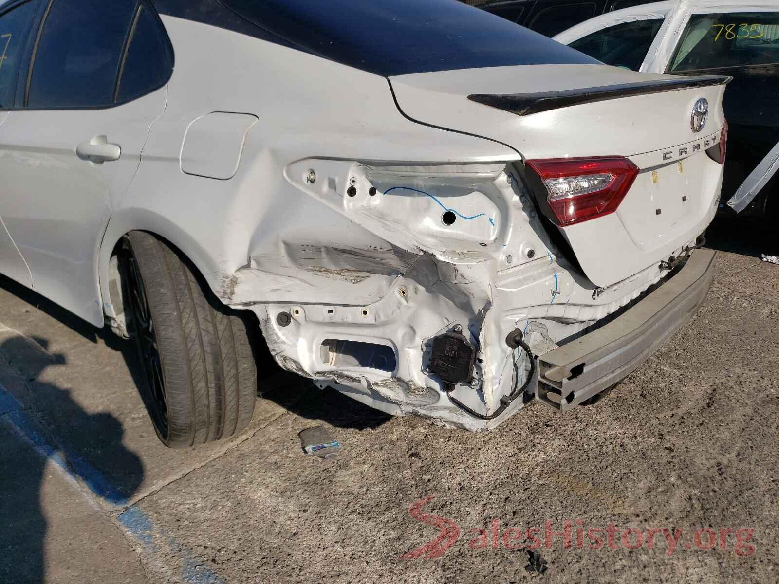 4T1B61HK1KU242466 2019 TOYOTA CAMRY