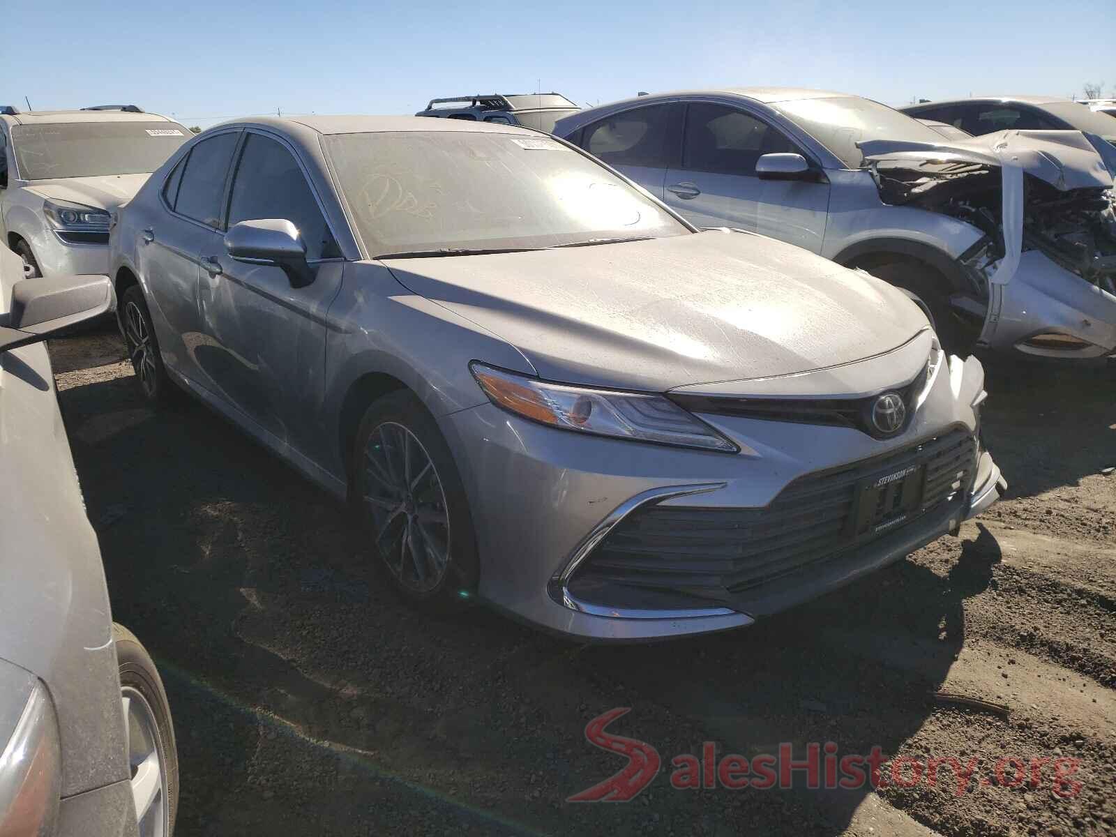 4T1F11BK2MU038593 2021 TOYOTA CAMRY