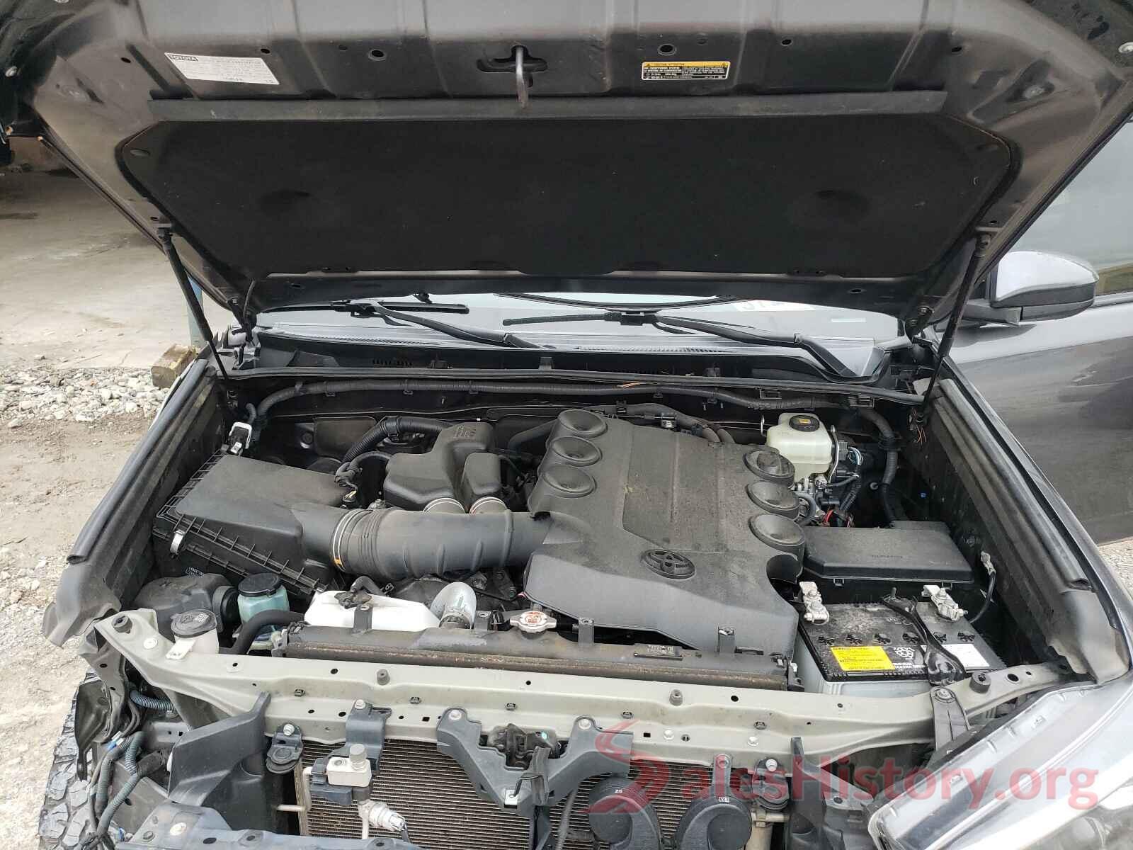 JTEBU5JR8J5495829 2018 TOYOTA 4RUNNER