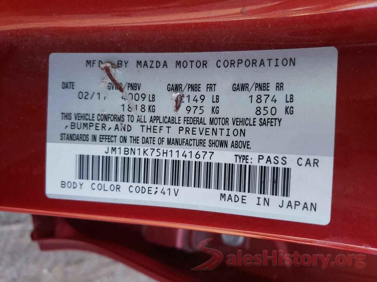 JM1BN1K75H1141677 2017 MAZDA 3