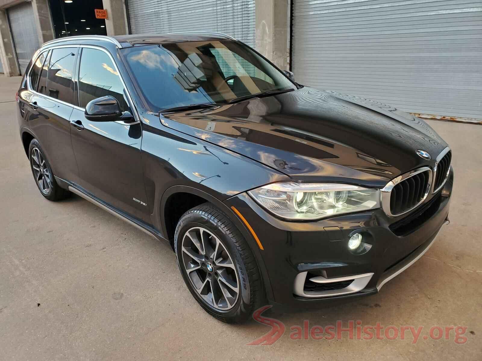 5UXKR0C54J0Y06686 2018 BMW X5