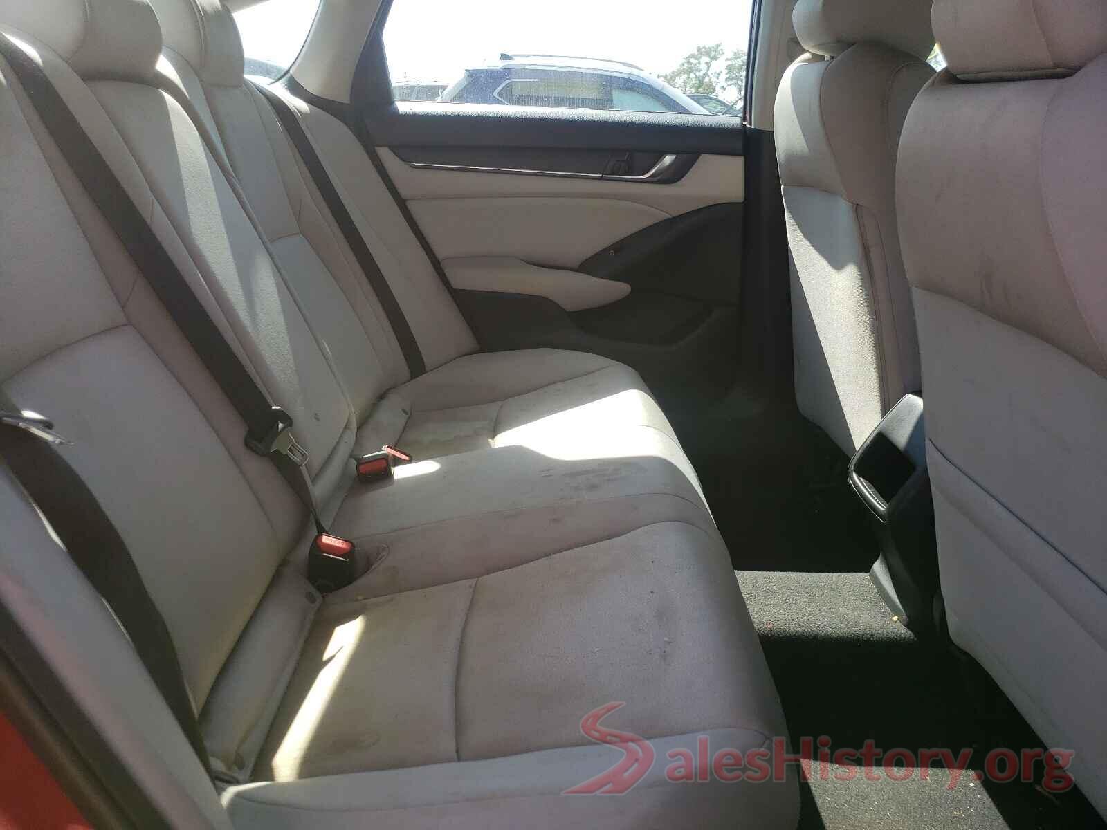 1HGCV1F10JA003210 2018 HONDA ACCORD