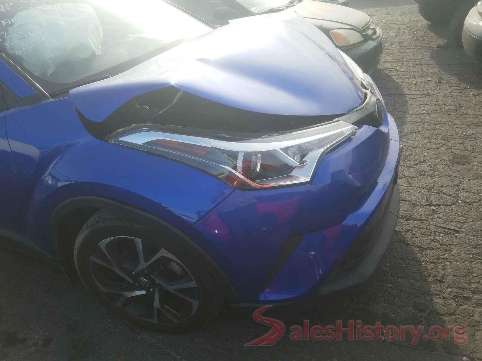 NMTKHMBX6JR035903 2018 TOYOTA C-HR