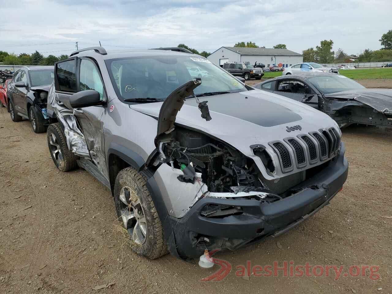 1C4PJMBB0JD567529 2018 JEEP CHEROKEE