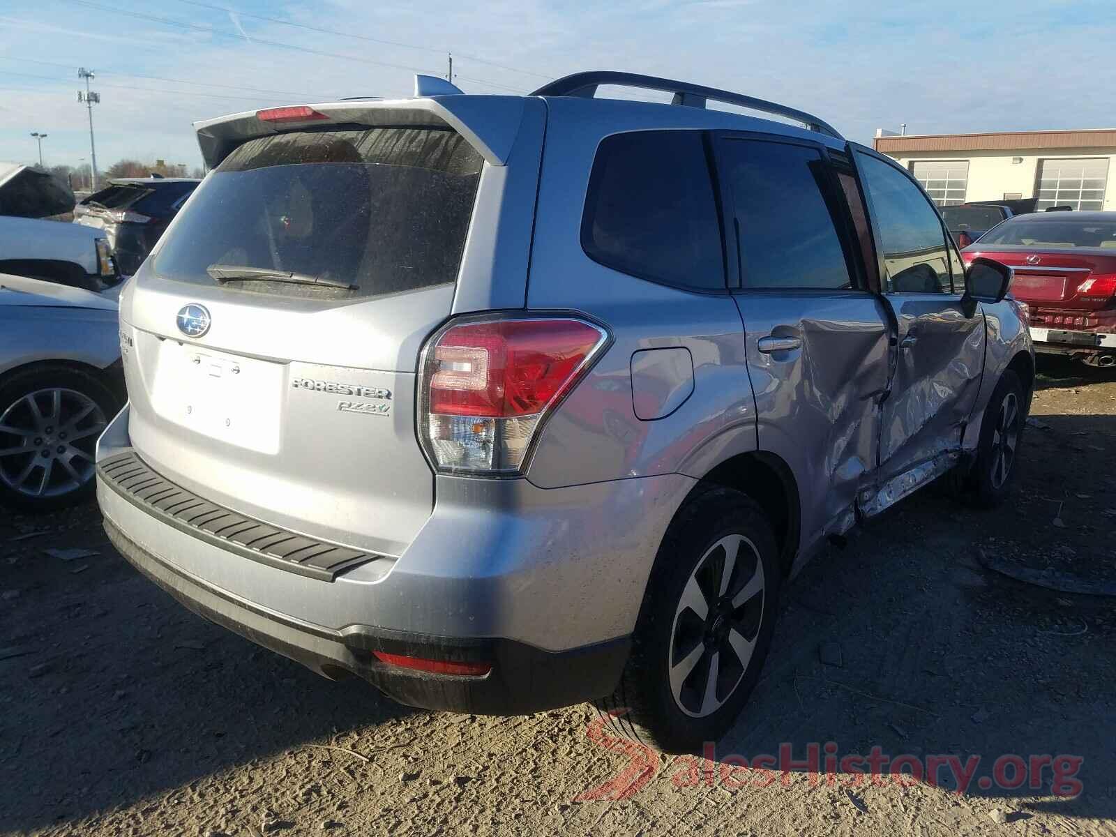 JF2SJAGC8HH540352 2017 SUBARU FORESTER