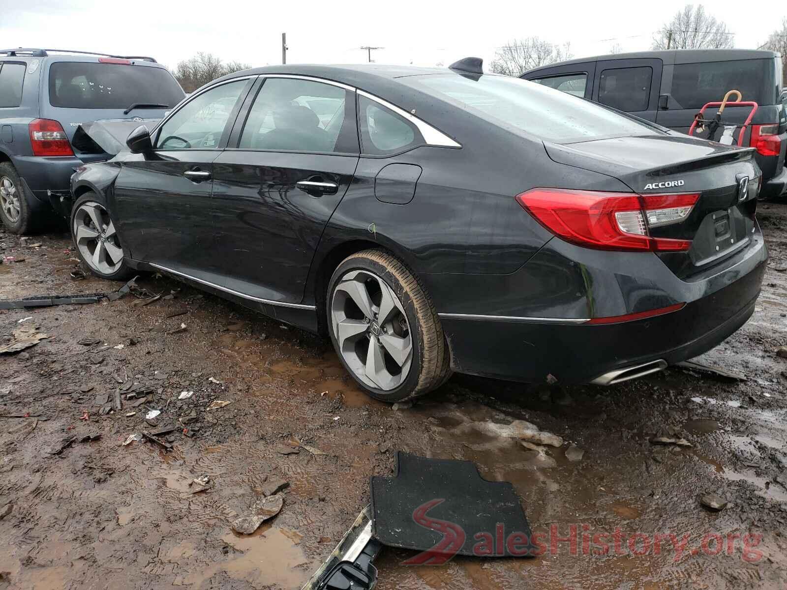 1HGCV1F93JA157948 2018 HONDA ACCORD