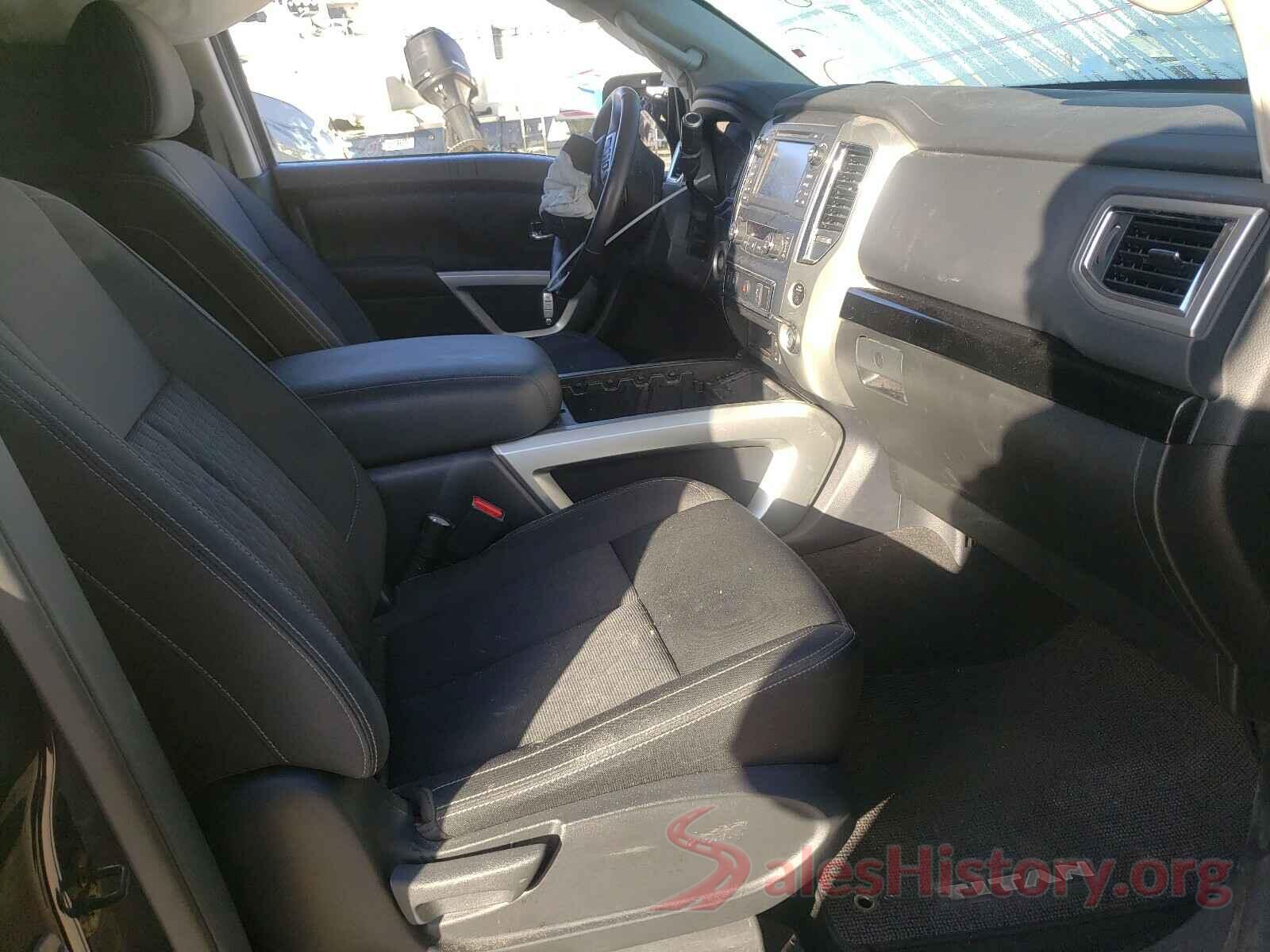 1N6AA1E69JN535608 2018 NISSAN TITAN