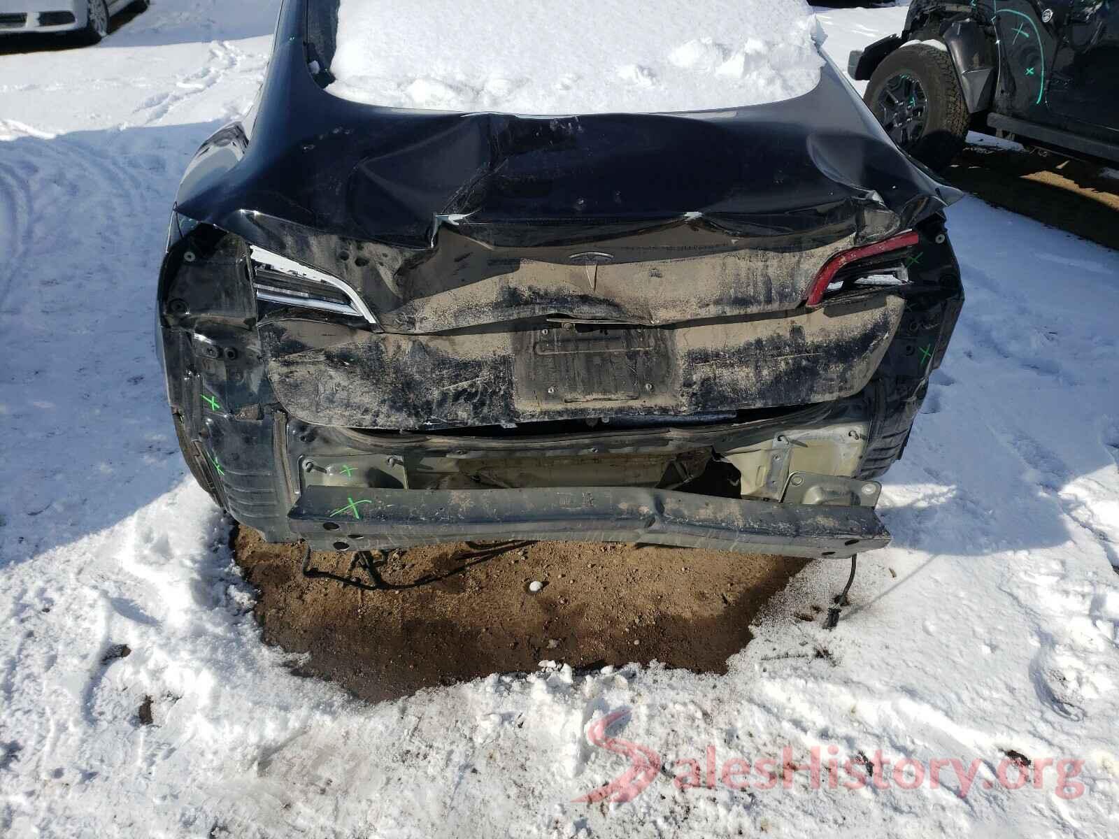 5YJ3E1EB4JF109370 2018 TESLA MODEL 3