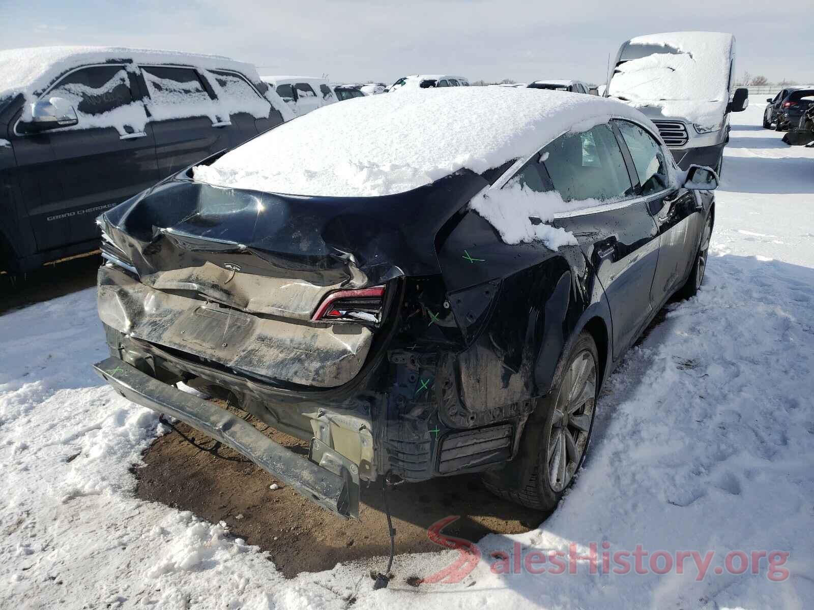 5YJ3E1EB4JF109370 2018 TESLA MODEL 3