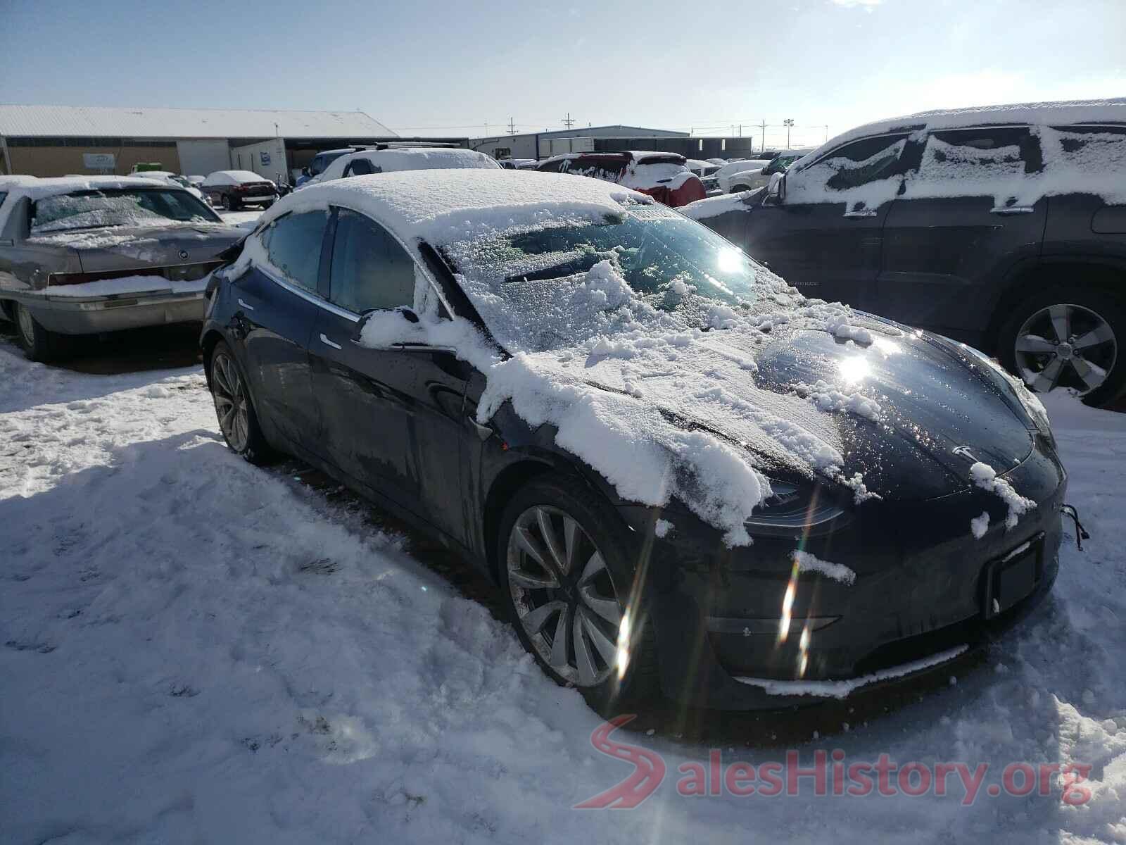 5YJ3E1EB4JF109370 2018 TESLA MODEL 3