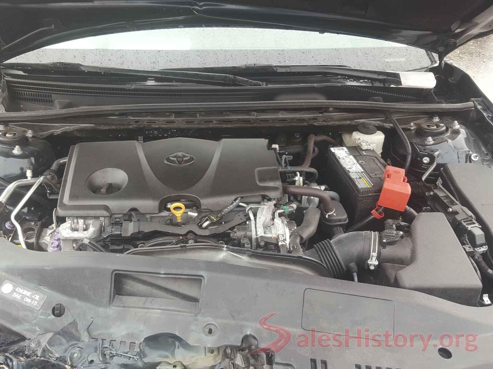 4T1B11HK8JU635183 2018 TOYOTA CAMRY